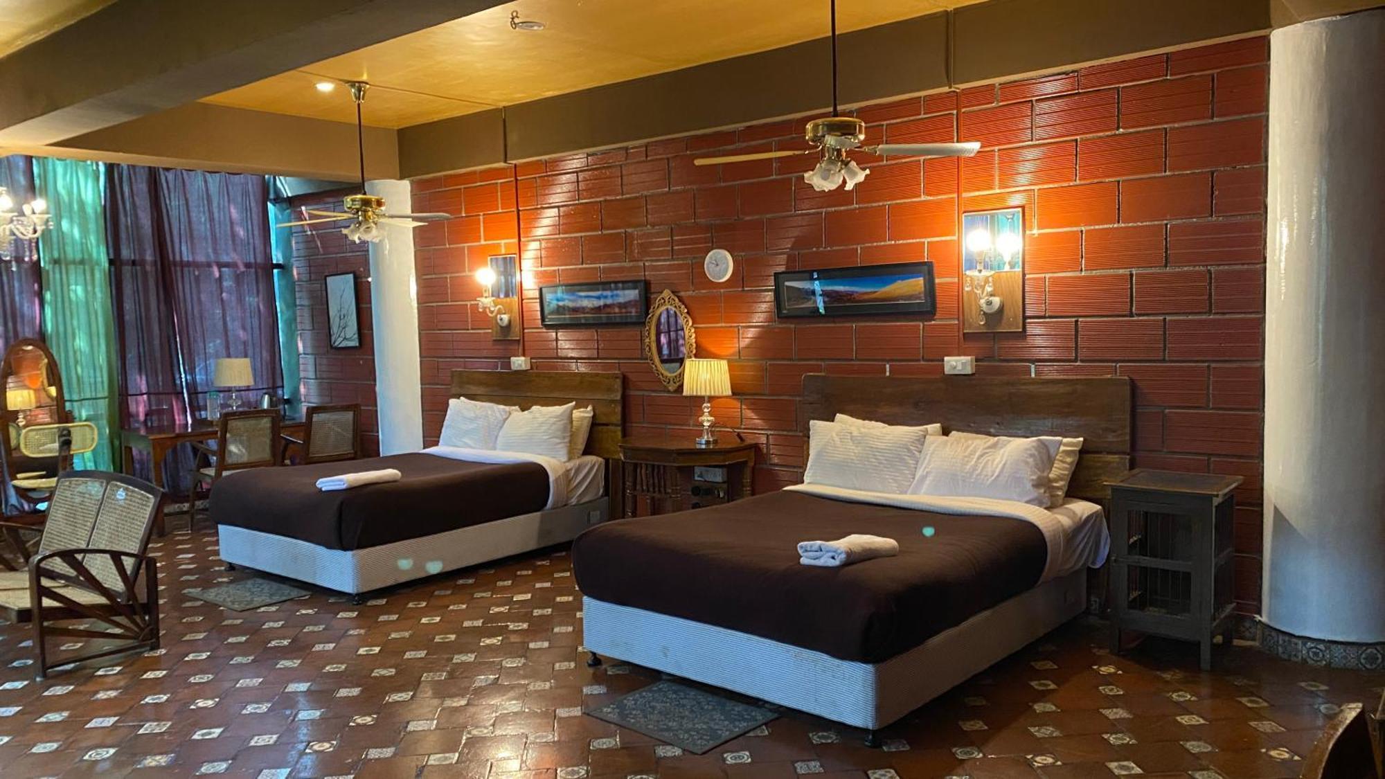 Golden Lotus Bangalore Boutique Suites Esterno foto