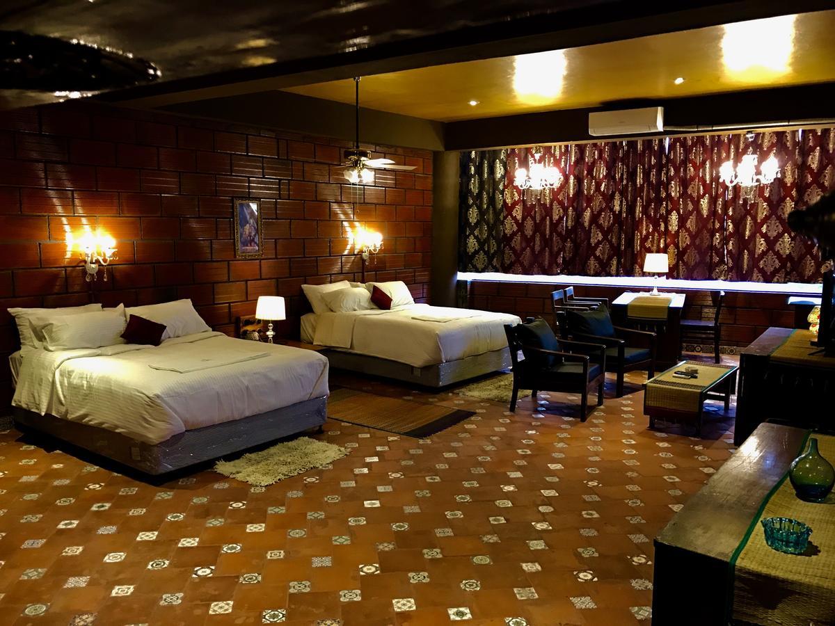 Golden Lotus Bangalore Boutique Suites Esterno foto
