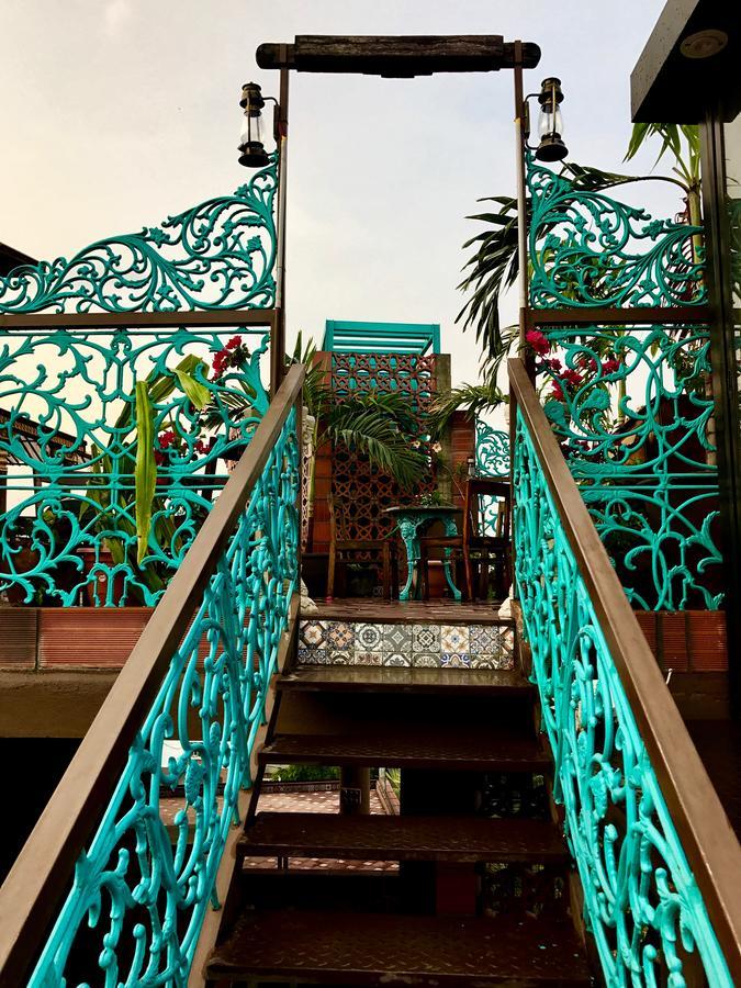 Golden Lotus Bangalore Boutique Suites Esterno foto