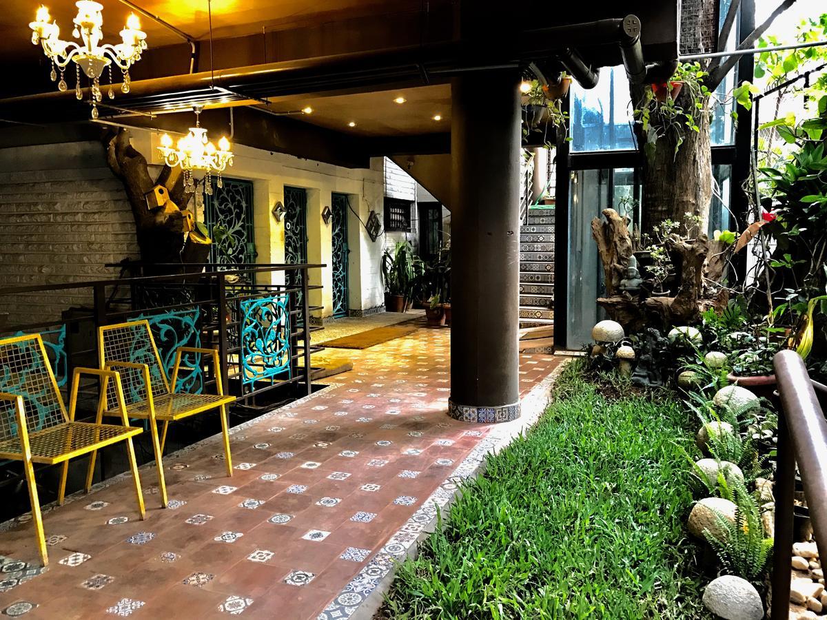 Golden Lotus Bangalore Boutique Suites Esterno foto